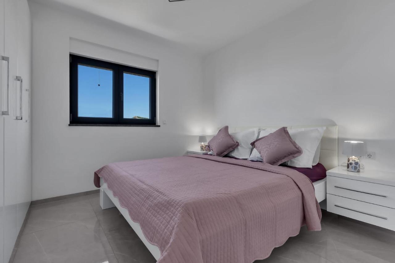 Villa Adria Макарска Екстериор снимка